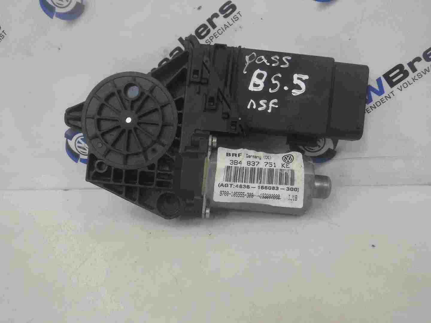 Volkswagen Passat B5.5 2001-2005 Passenger NSF Front Window Motor 3B4837751KE