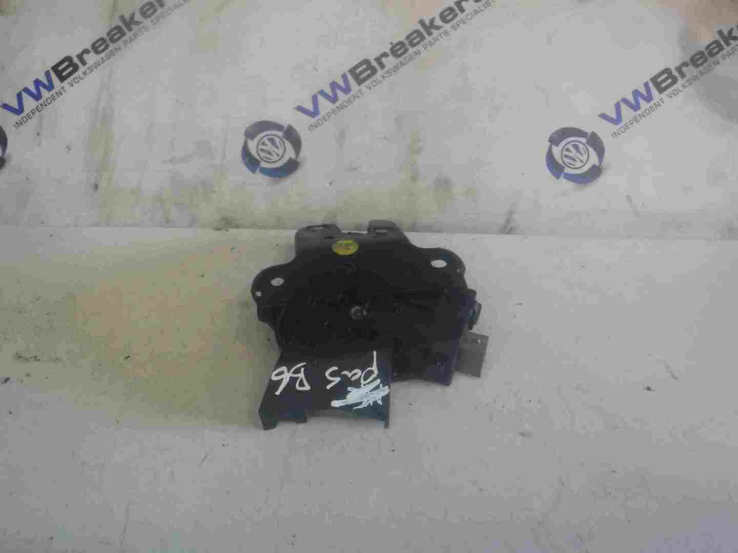 Volkswagen Passat B6 + Estate 2005-2010 Boot Lock Mechanism Catch 4F5827505C