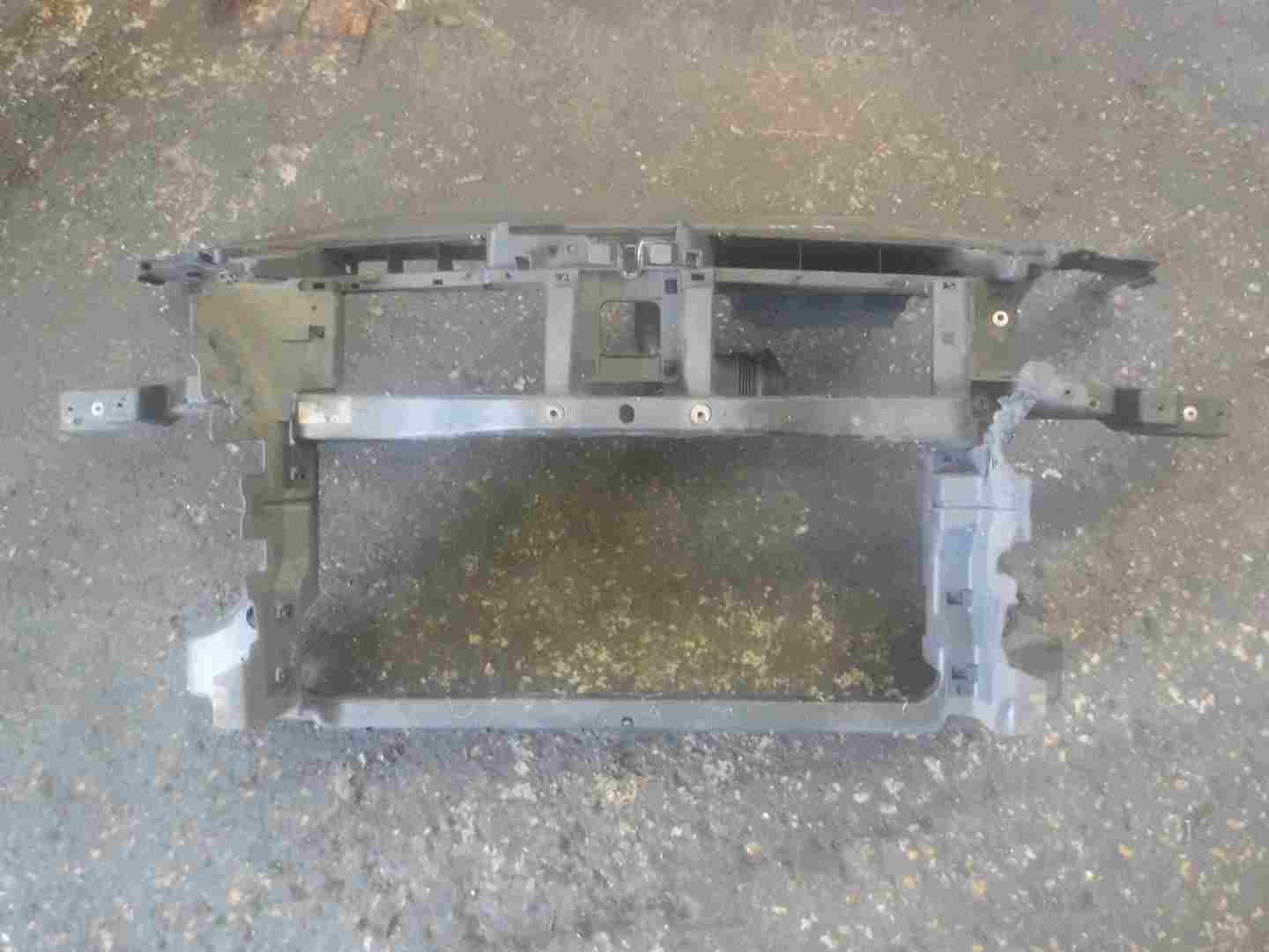 Volkswagen Passat B6 2005-2010 Front Slam Panel Radiator