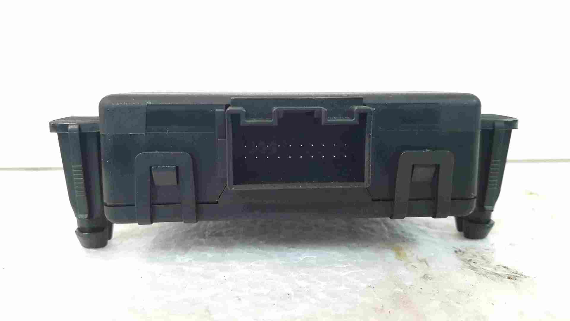 Volkswagen Passat B6 2005-2010 Gateway Control Module 3C0907530Q