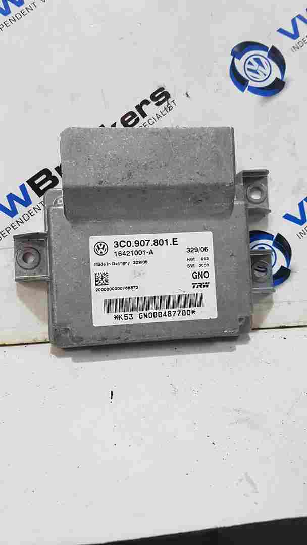 Volkswagen Passat B6 2005-2010 Handbrake Control Module 3C0907801e