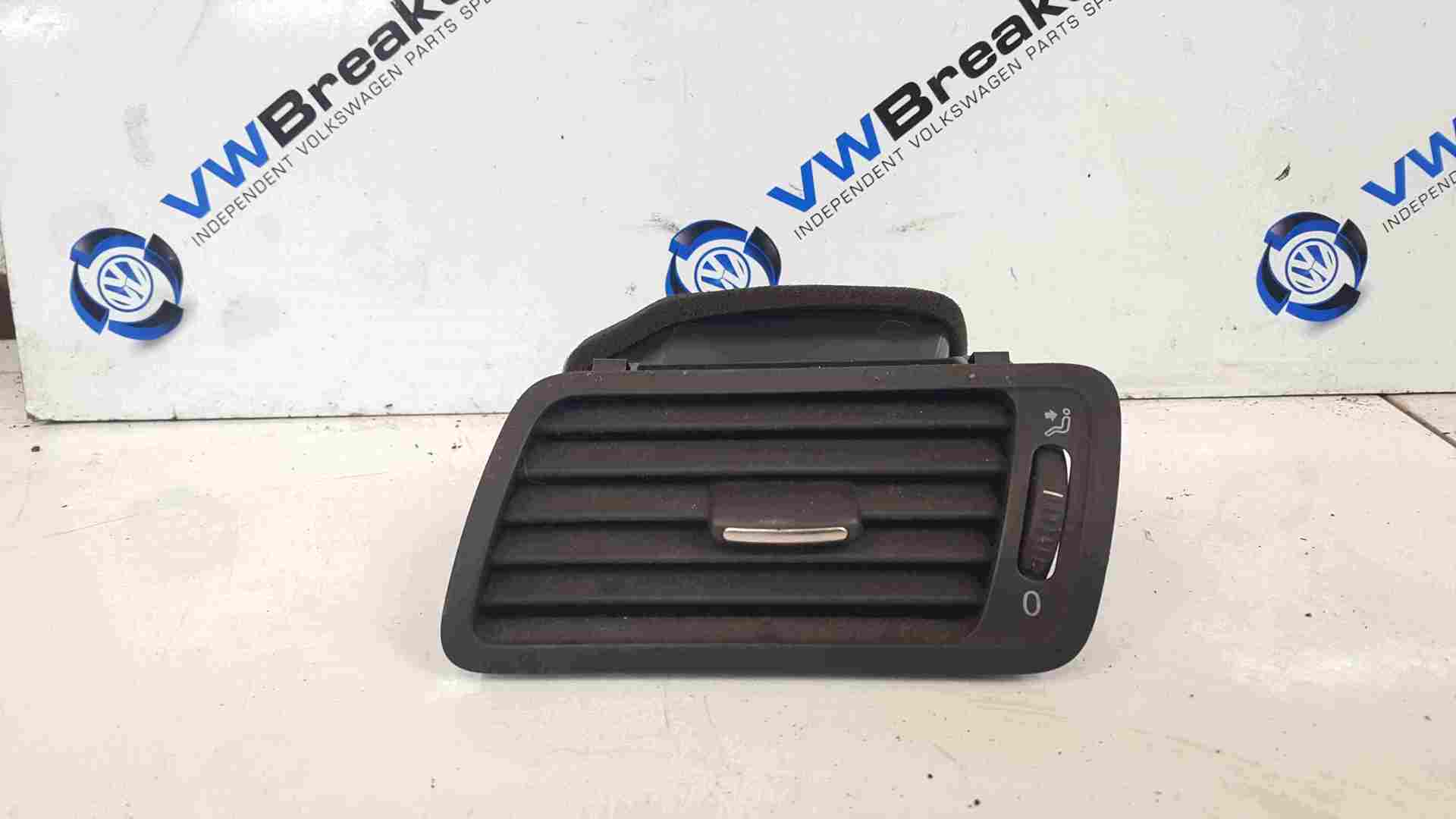 Volkswagen Passat B6 2005-2010 Passenger NSF Front Heater Air Vent 3C2819701