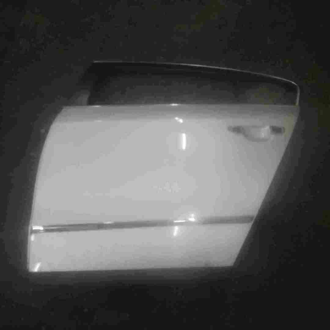 Volkswagen Passat B6 2005-2010 Passenger NSR Rear Door Silver LA7W