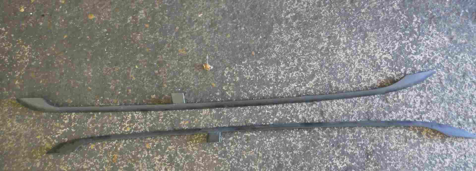 Volkswagen Passat B6 Estate 2005-2010 Roof Rack Bars
