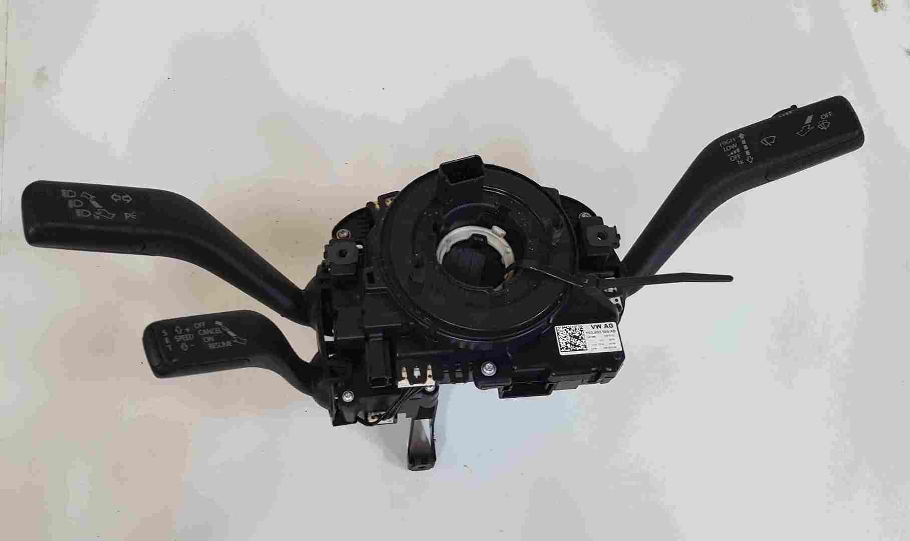 Volkswagen Passat B6 Skoda 2005-2010 Steering Wheel Angle Sensor Squib Cruise