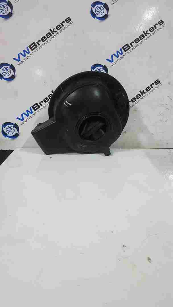 Volkswagen Passat B7  2010-2015 Fuel Flap Cover Black Lc9x 3AA010802H