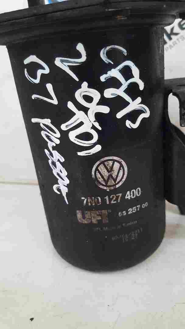 Volkswagen Passat B7 20102015 2.0 TDI Fuel Filter Housing 7N0127400