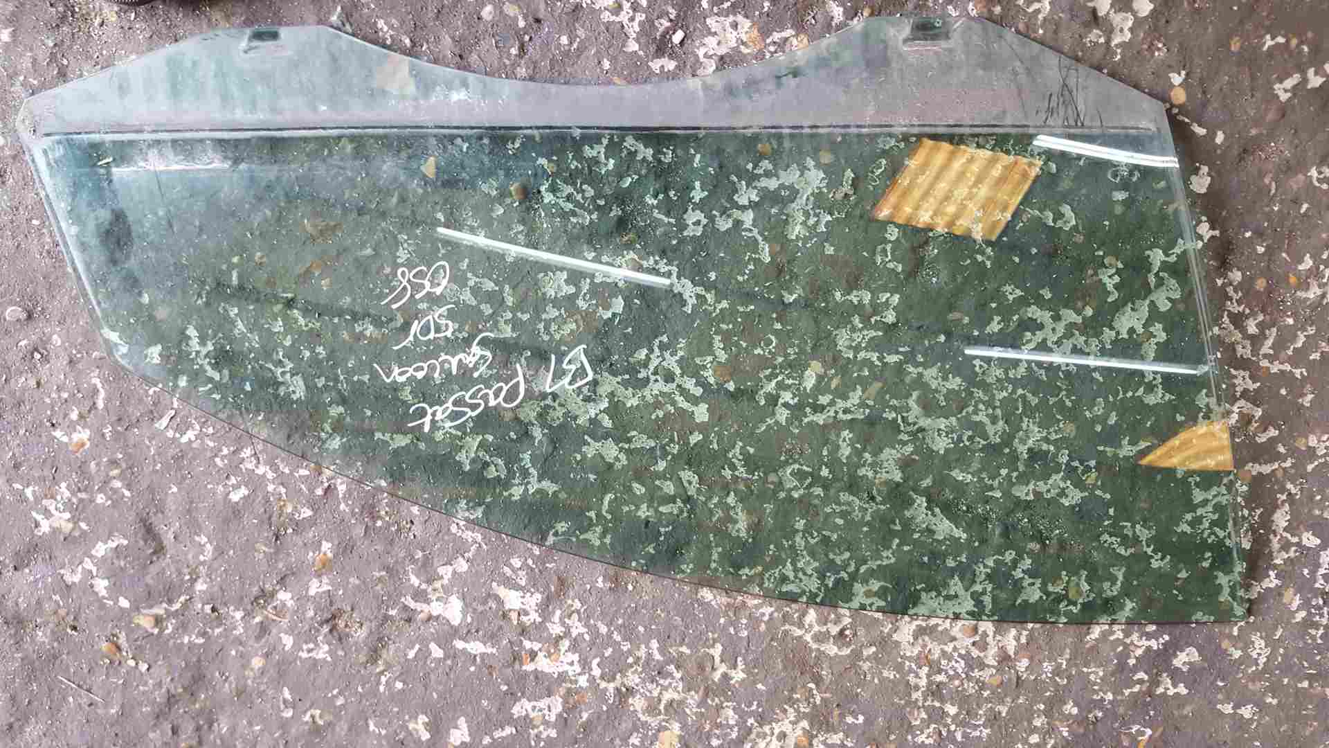 Volkswagen Passat B7 Saloon 2010-2015 OSF Drivers Front Glass 43R00082