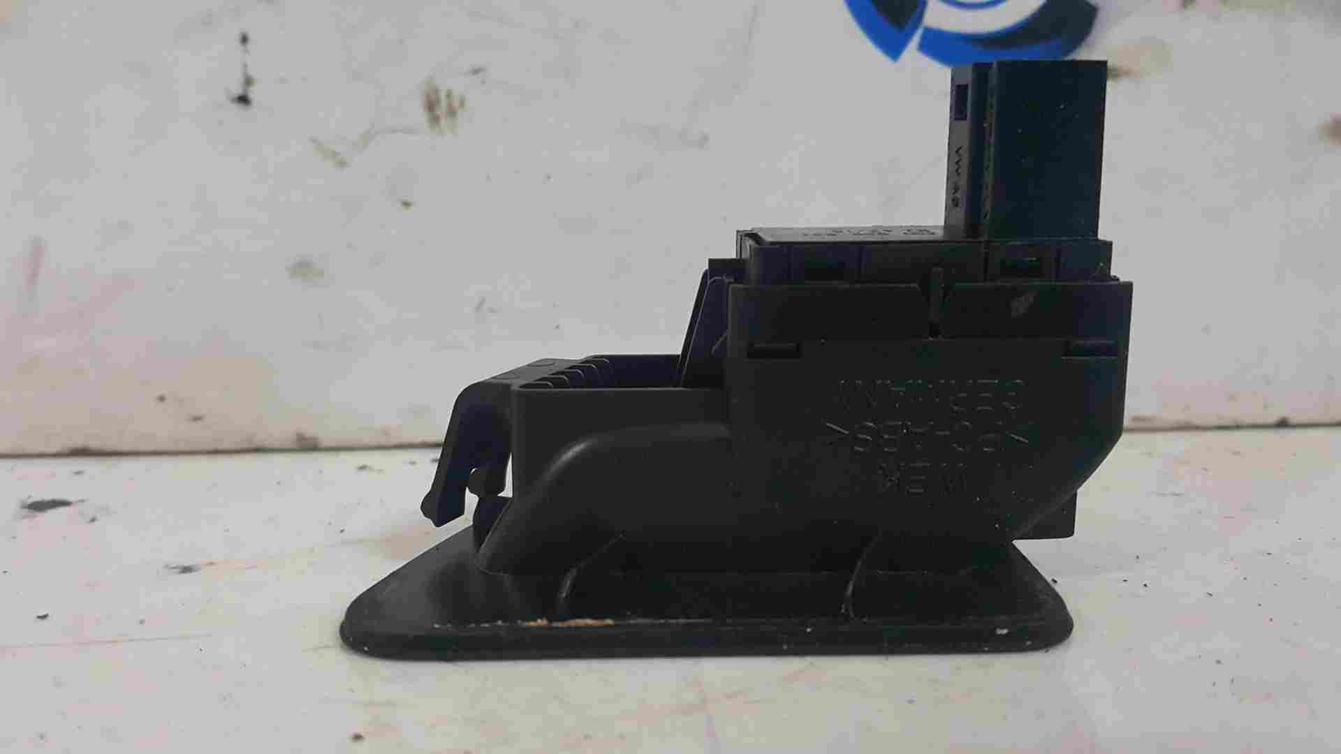 Volkswagen Passat B8 20152022 Boot Open Button 3G0959831 Store