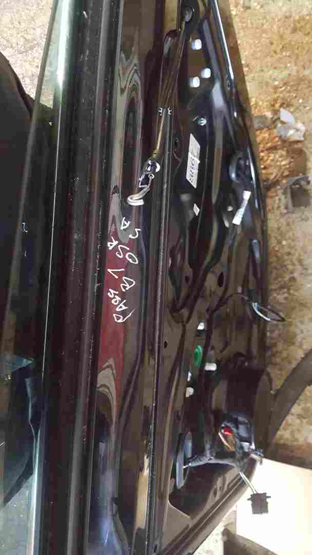 Volkswagen Passat Saloon B7 2010-2015 Drivers OSR Rear Door Black Lc9x