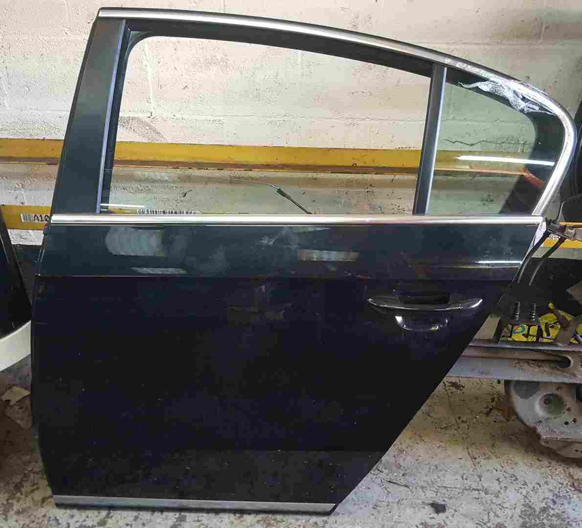Volkswagen Passat Saloon B7 2010-2015 Passenger NSR Rear Door Black Lc9x