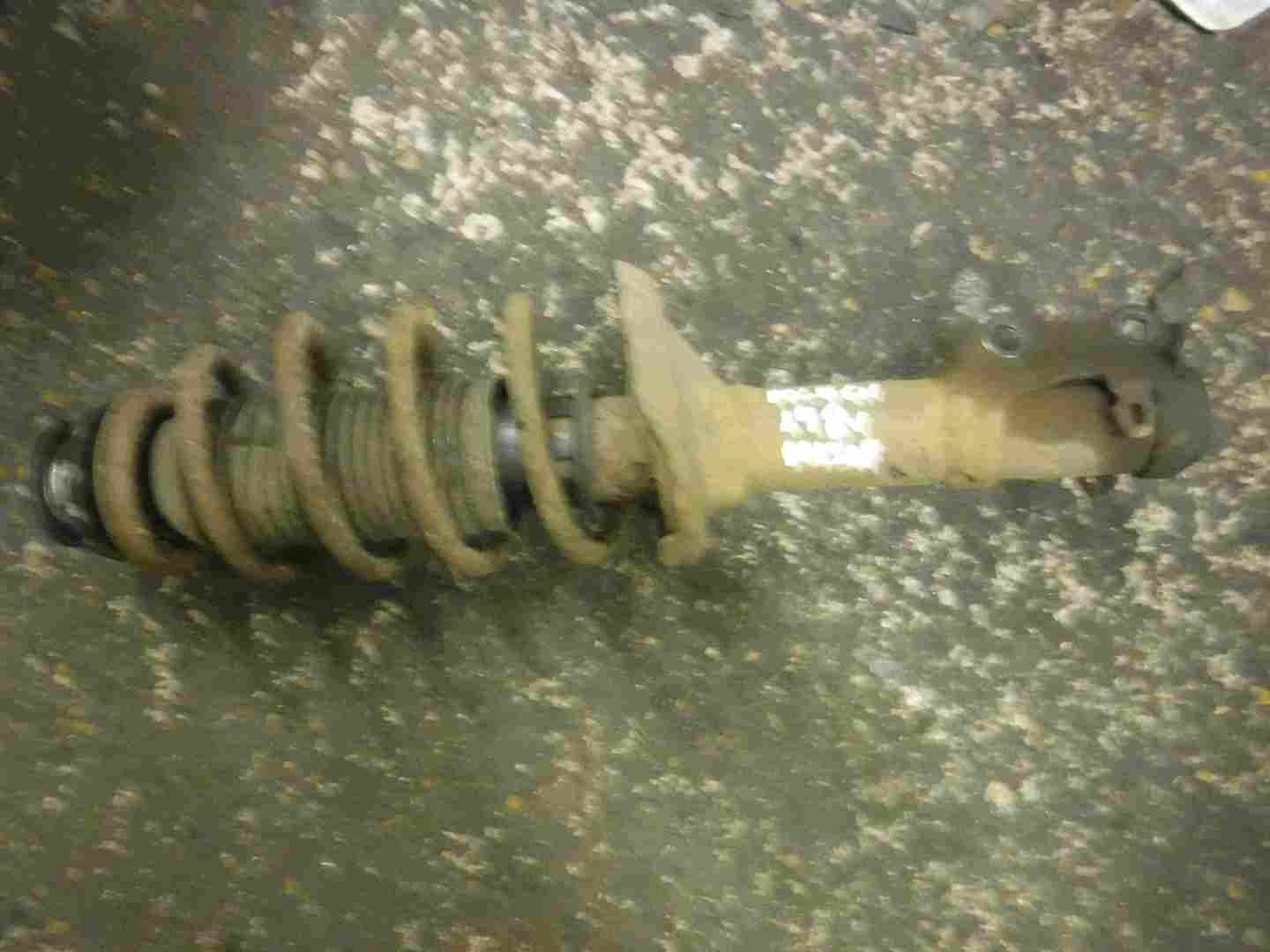 Volkswagen Polo 1995-1999 6N 1.4 8v Passenger NSF Front Spring Suspension Strut
