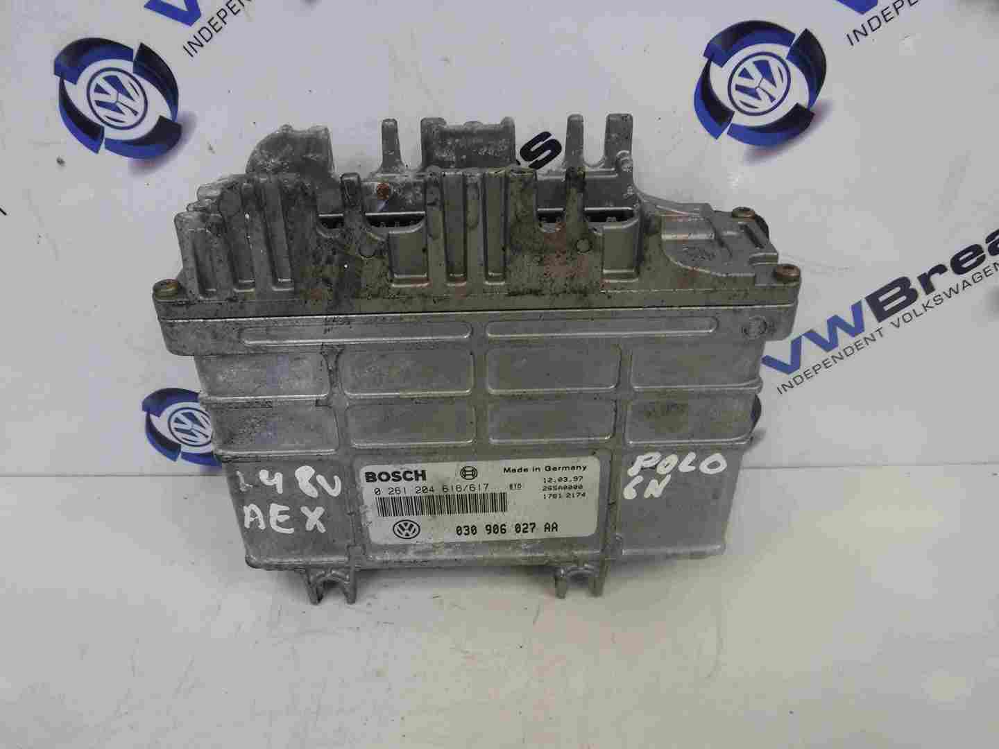 Volkswagen Polo 1995-1999 6N Engine Control Unit 030906027AA