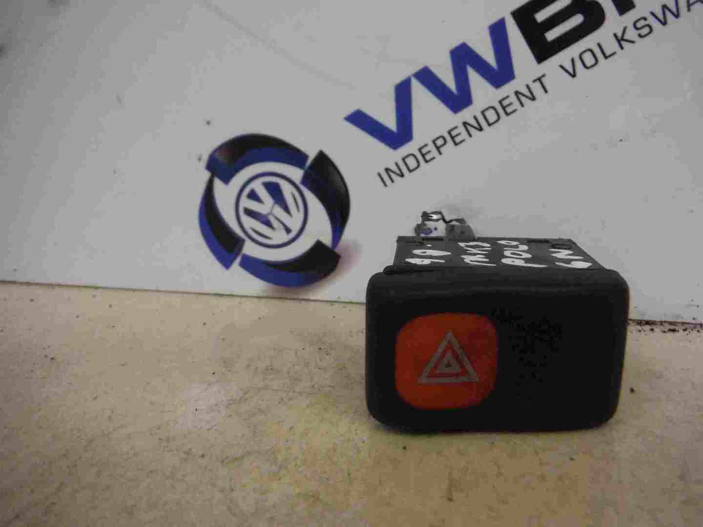 Volkswagen Polo 1995-1999 6N Hazard Warning Switch 6n1953235 6n2953235