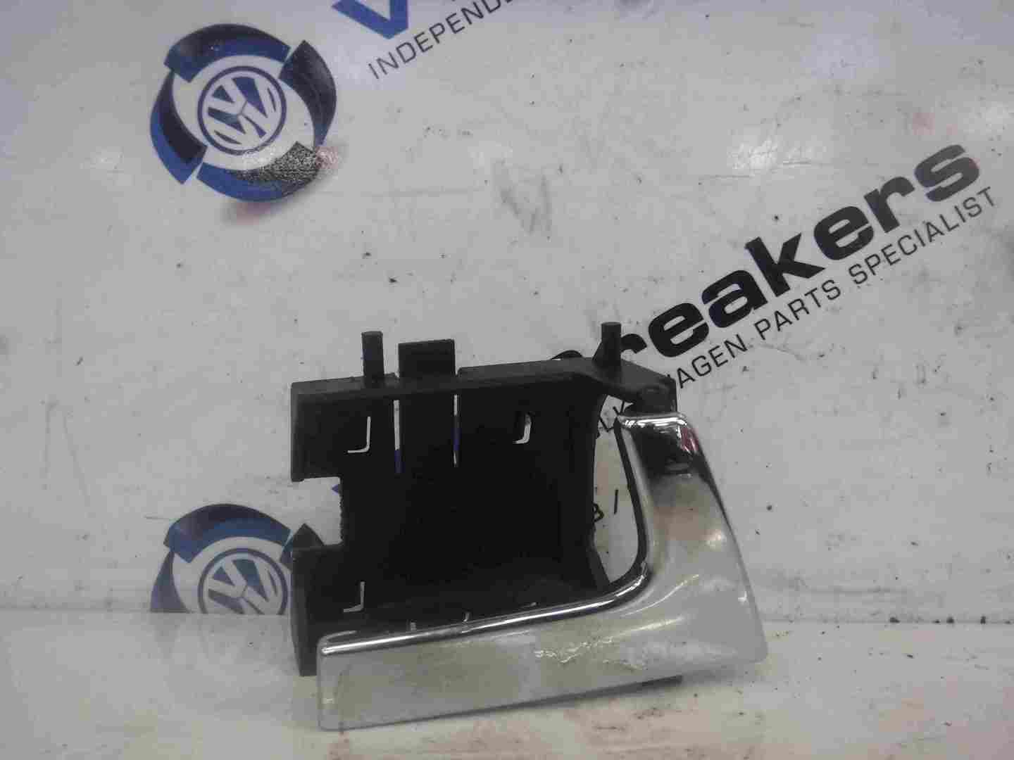Volkswagen Polo 1999-2003 6N2 Drivers OSF Front Interior Door Handle