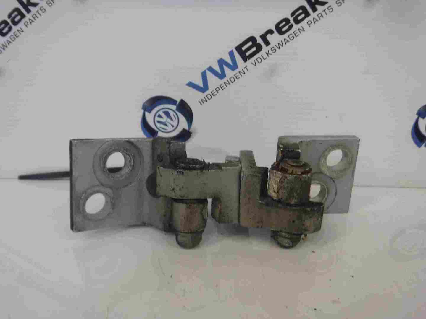 Volkswagen Polo 1999-2003 6N2 Passenger NSF Front Door Hinges Silver LA7W