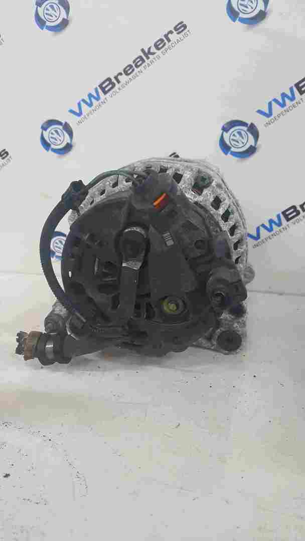 Volkswagen Polo 2003-2006 1.9 SDI Alternator 028903028E