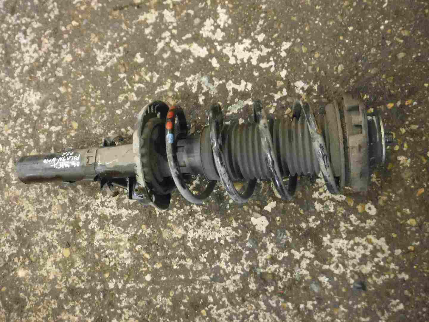 Volkswagen Polo 2003-2006 9N 1.2 12v Drivers OSF Front Shock Spring 6Q0413031BM