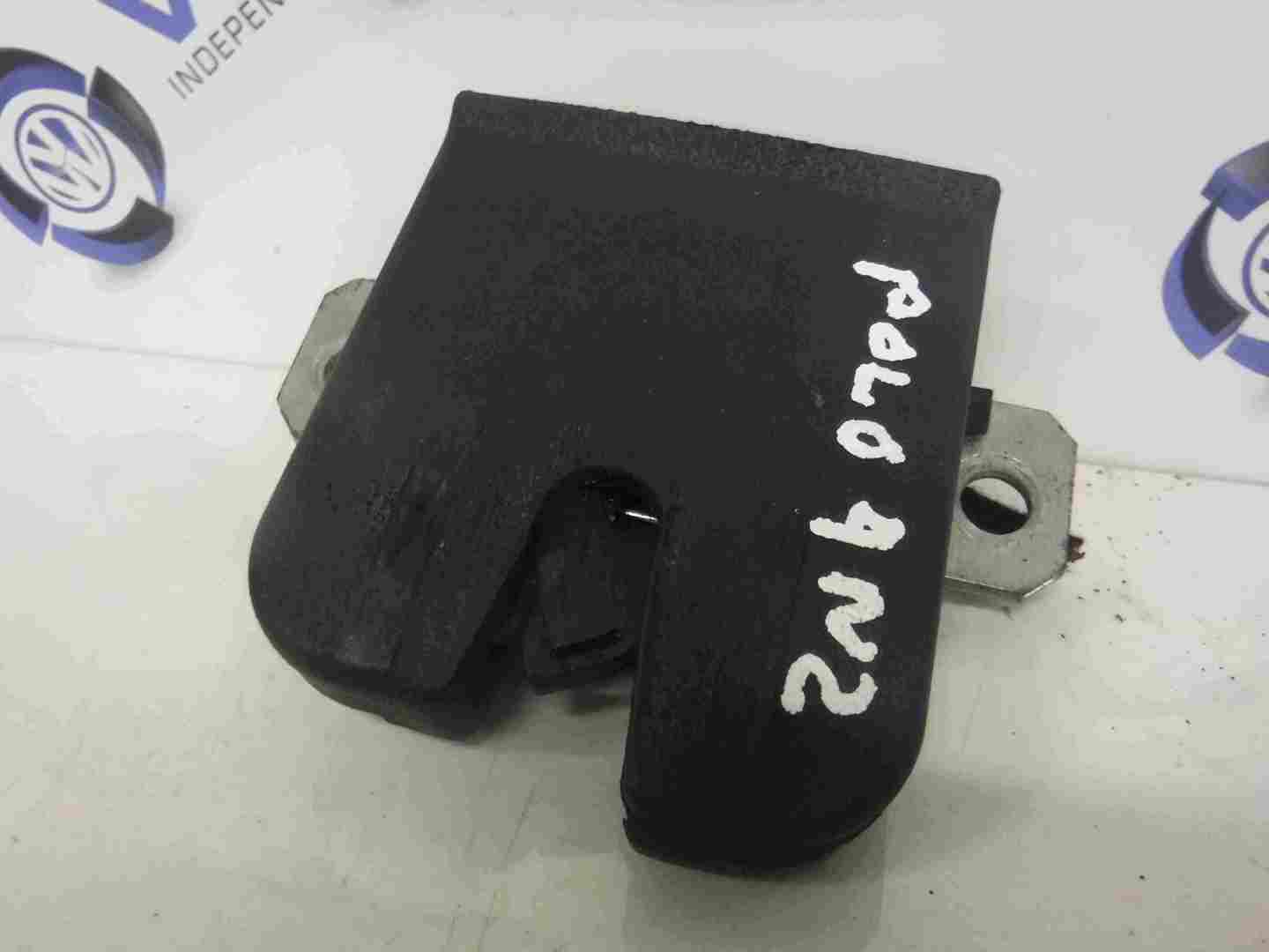 Volkswagen Polo 2003-2006 9N Boot Lock Catch Solenoid 6Q6827505B