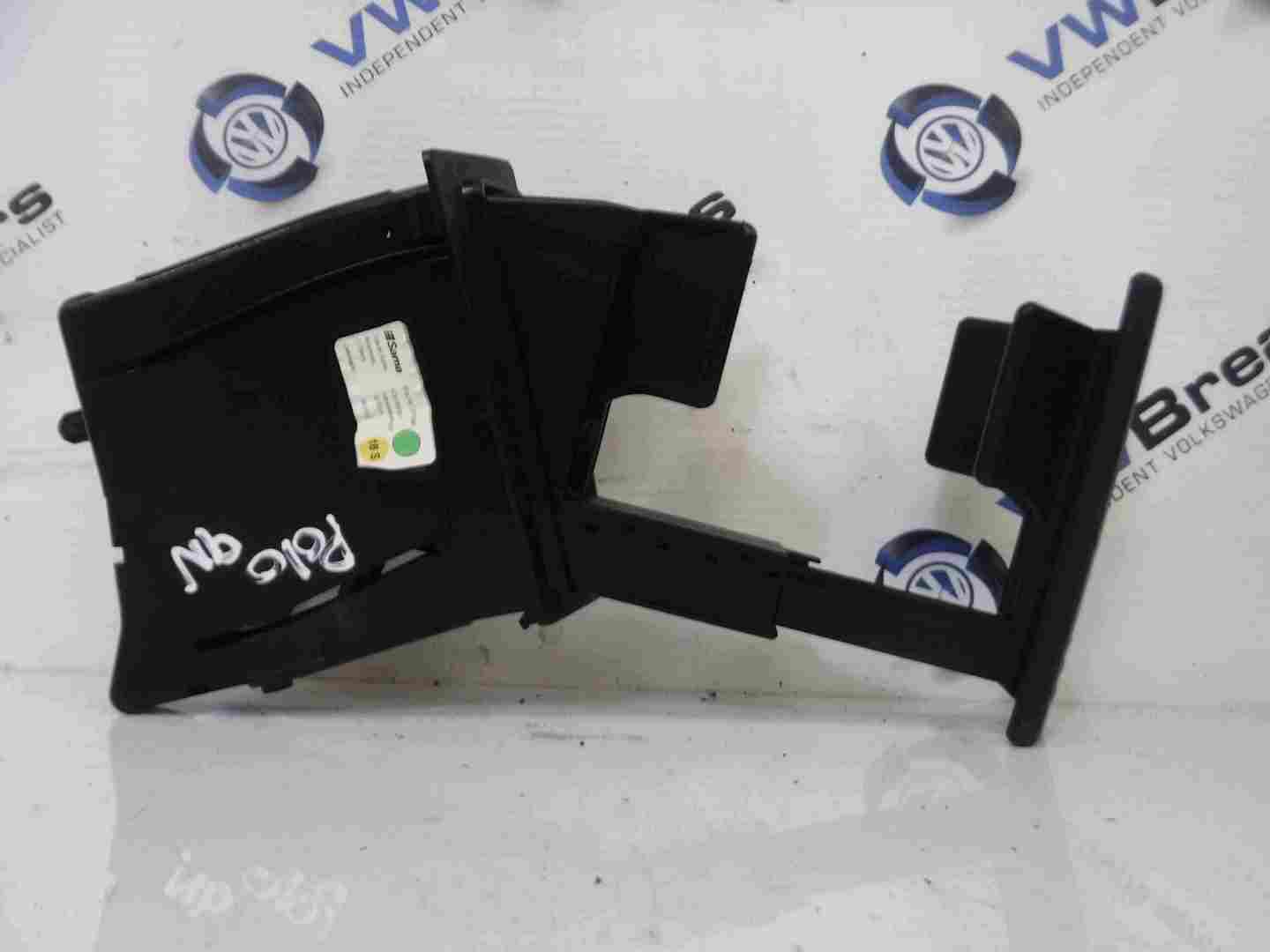 Volkswagen Polo 2003-2006 9N Dashboard Cup Holder 6Q0858601