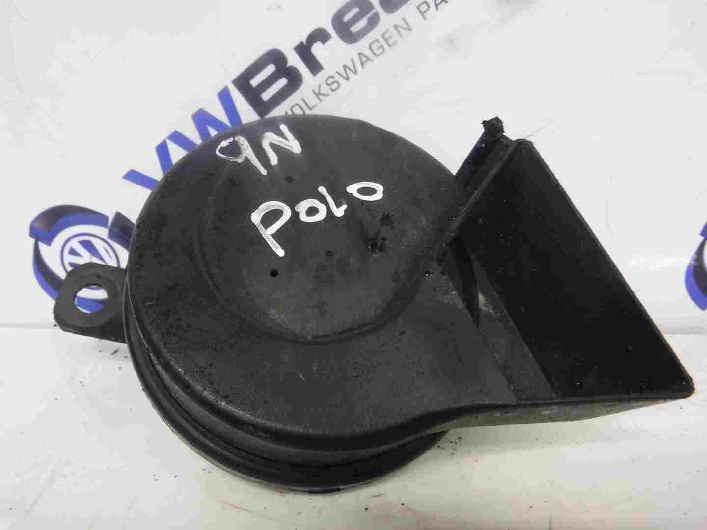 Volkswagen Polo 2003-2006 9N Horn Beep A28-657625