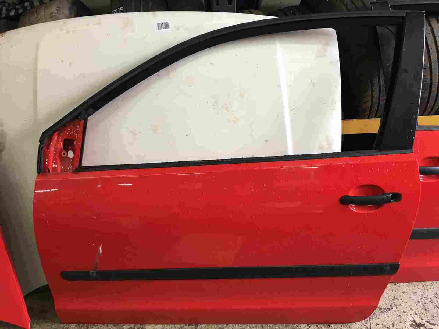 Volkswagen Polo 2003-2006 9N Passenger NSF Front Door RED LP3G 3DR