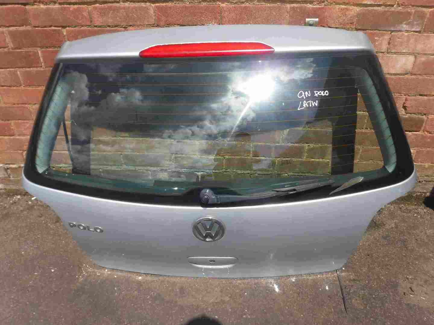 Volkswagen Polo 2003-2006 9N Rear Boot Tailgate Silver LA7W