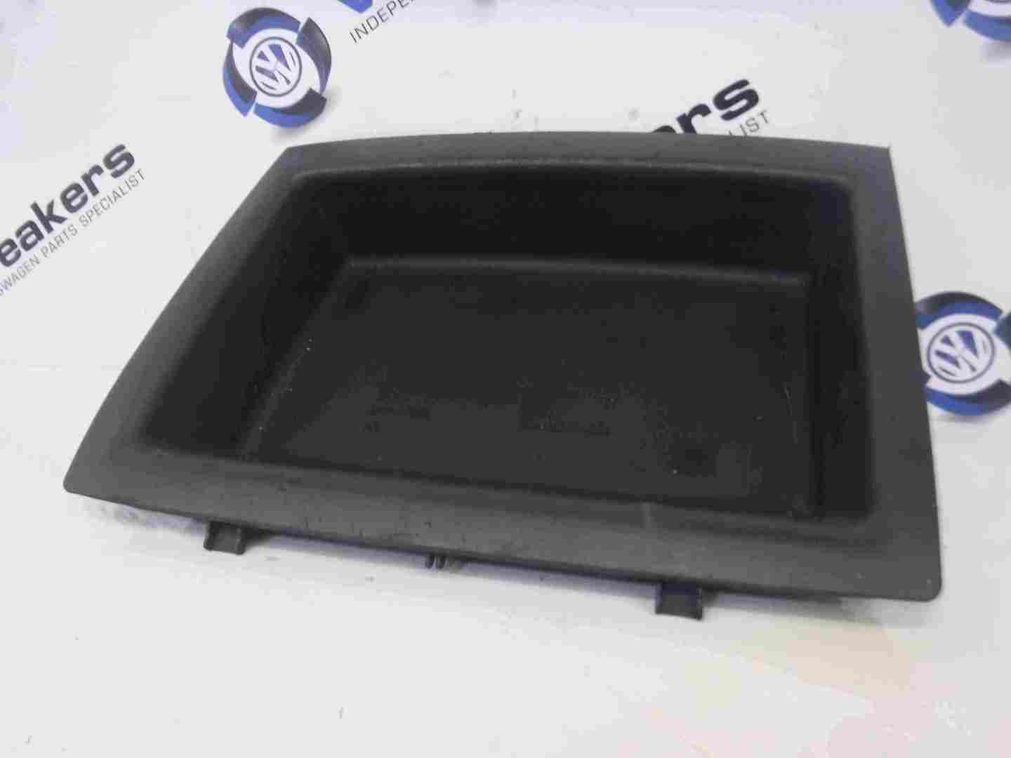 Volkswagen Polo 2003-2006 9N 9N3 Top Dashboard Compartment Mat 6Q0858719a
