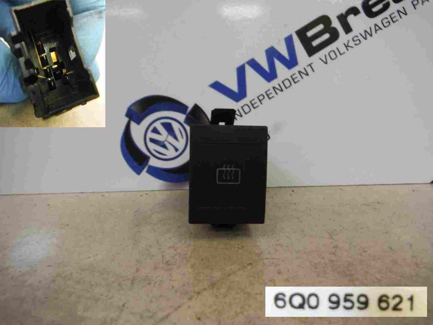 Volkswagen Polo 2003-2008 9N 9N3 Rear Window Demister Switch 6Q0959621