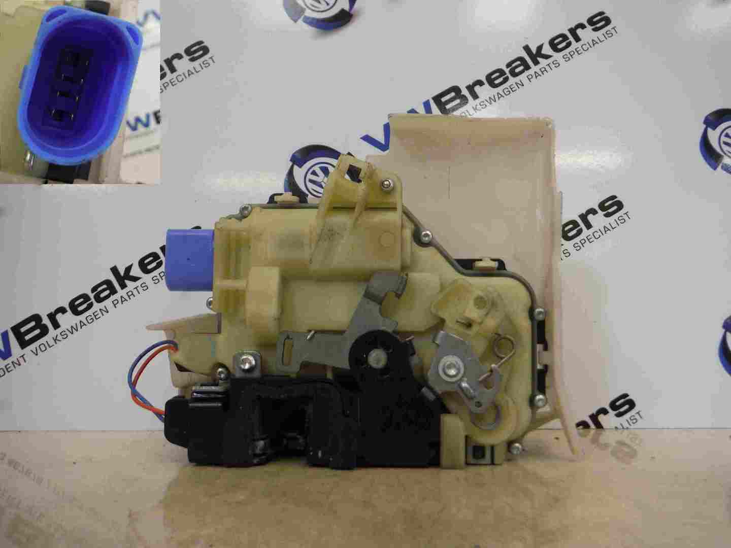 Volkswagen Polo 2003-2008 9N3 Drivers OSF Front Door Locking Mechanism 5dr
