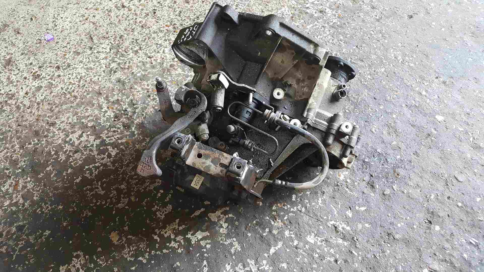 Volkswagen Polo 2006-2008 9N3 1.4 16V Gearbox JFM 