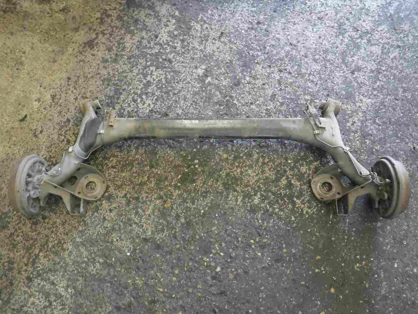 Volkswagen Polo 2006-2008 9N3 Rear Axle Complete