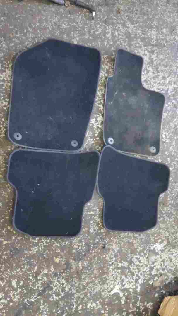 Volkswagen Polo 6C 20142017 Floor Mats Set 6R2061225EUN Store Used Volkswagen Parts UK