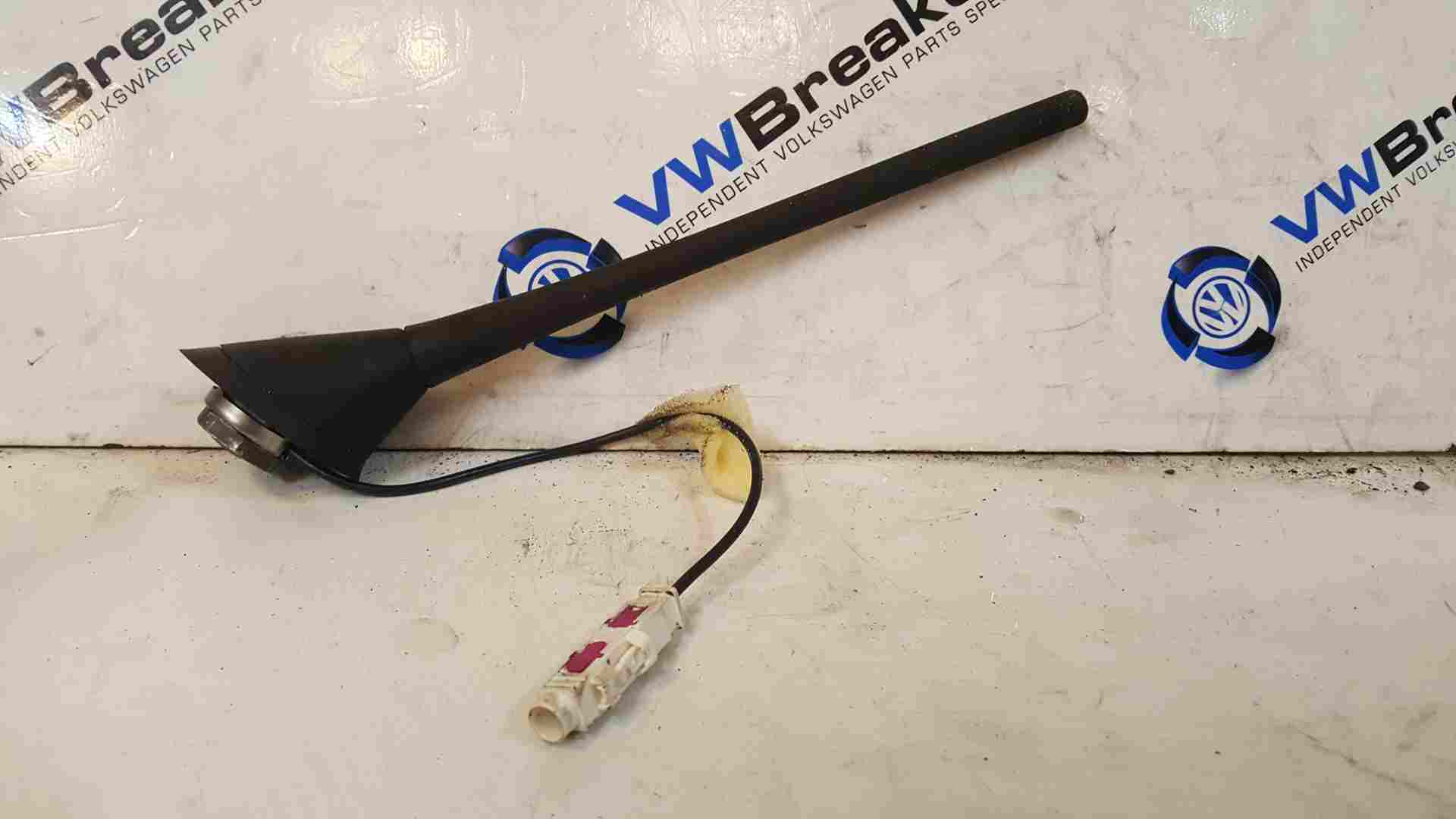 Volkswagen Polo 6R 2009-2014 Aerial Ariel Antenna Polo Fabia Citigo 6R0035501