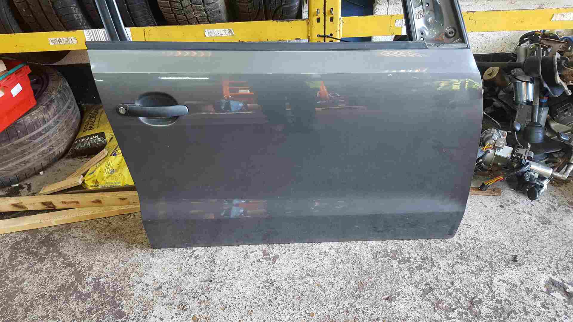 Volkswagen Polo 6R 2009-2014 Drivers OSF Front Door Grey 5Dr Ld7r 