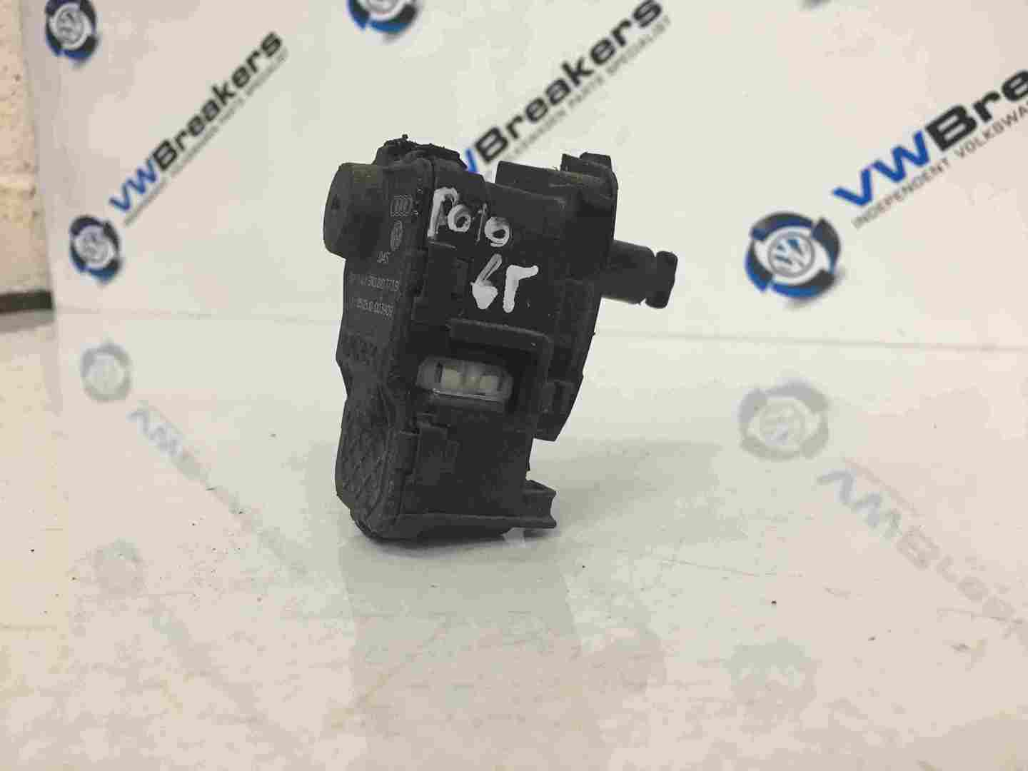 Volkswagen Polo 6R 2009-2014 Fuel Flap Opening Motor 6R0810773B