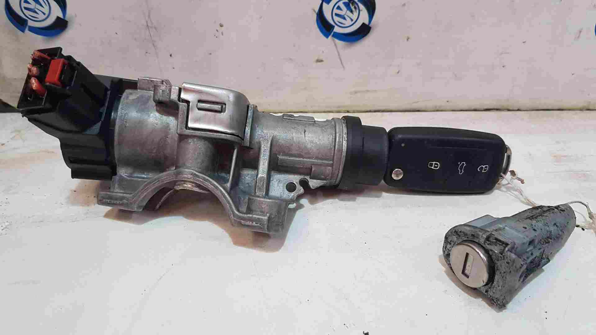 Volkswagen Polo 6R 2009-2014 Ignition Barrel + KEY + Door Barrel 6R0905851b