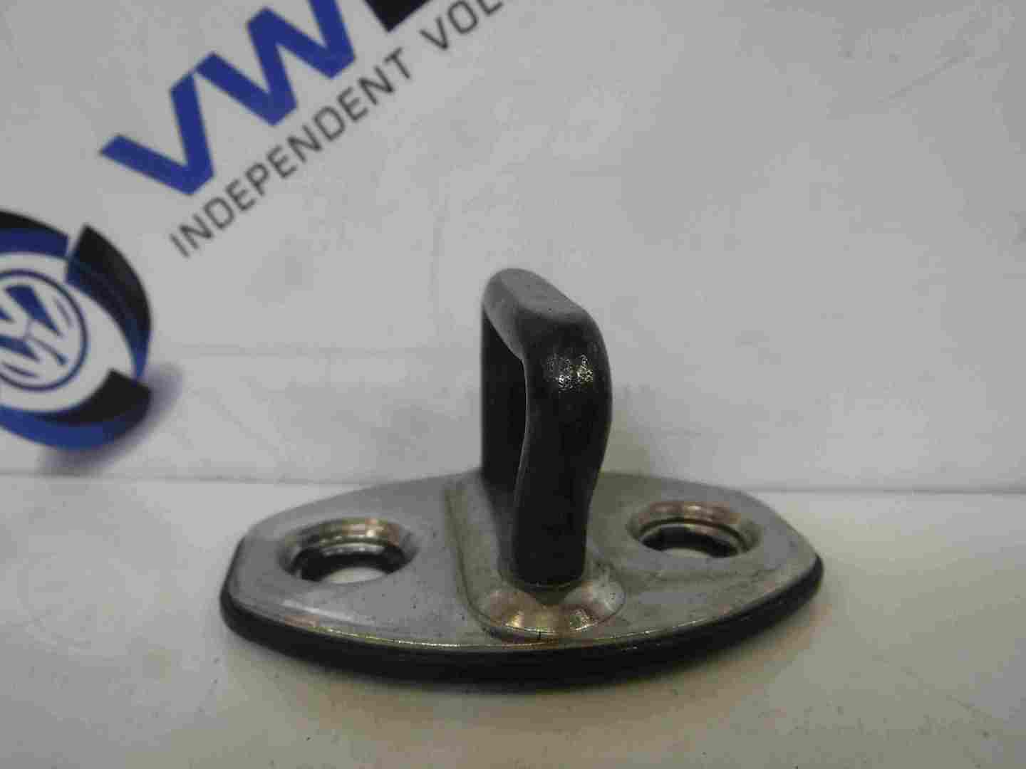 Volkswagen Polo 6R 2009-2015 Passenger NSF Front Door Pin Catch