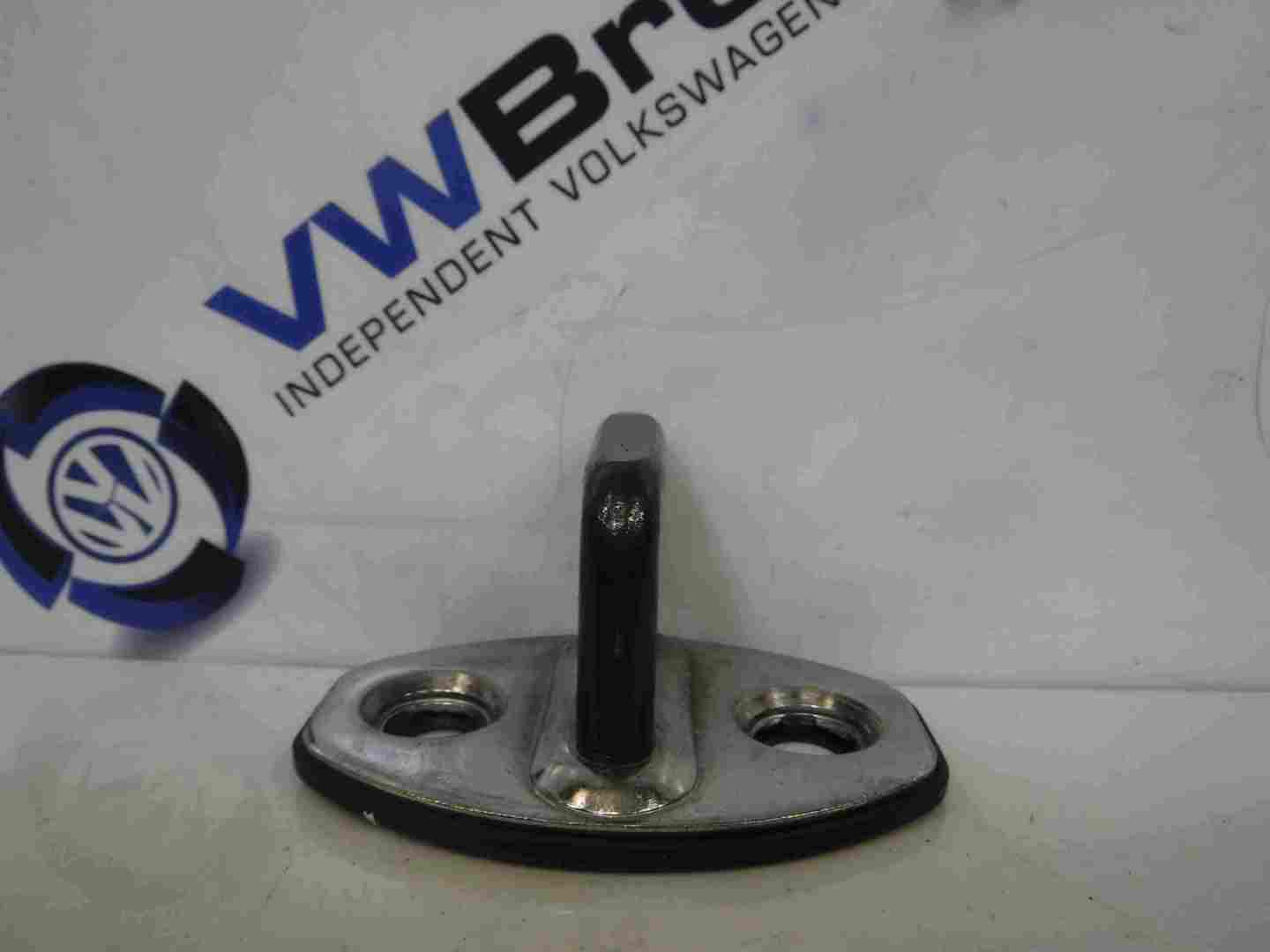 Volkswagen Polo 6R 2009-2015 Passenger NSR Rear Door Pin Catch