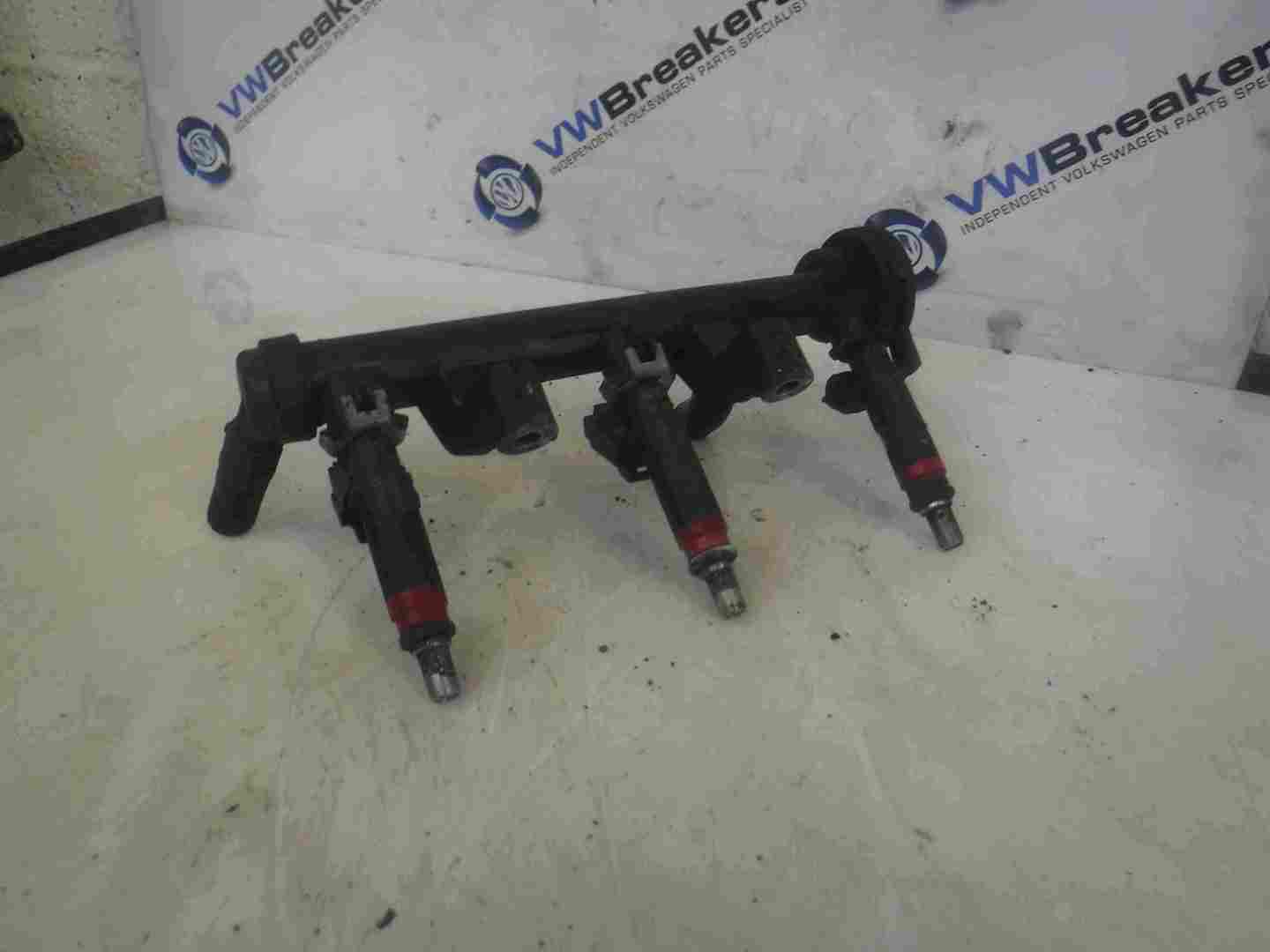 Volkswagen Polo 9N 2003-2006 1.2 6v Fuel Injectors X3 + Rail AWY 030133319C