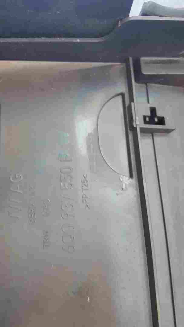 Volkswagen Polo 9N 2003-2006 Battery Terminal Holder Cover 6Q0915429d 6Q0937550F