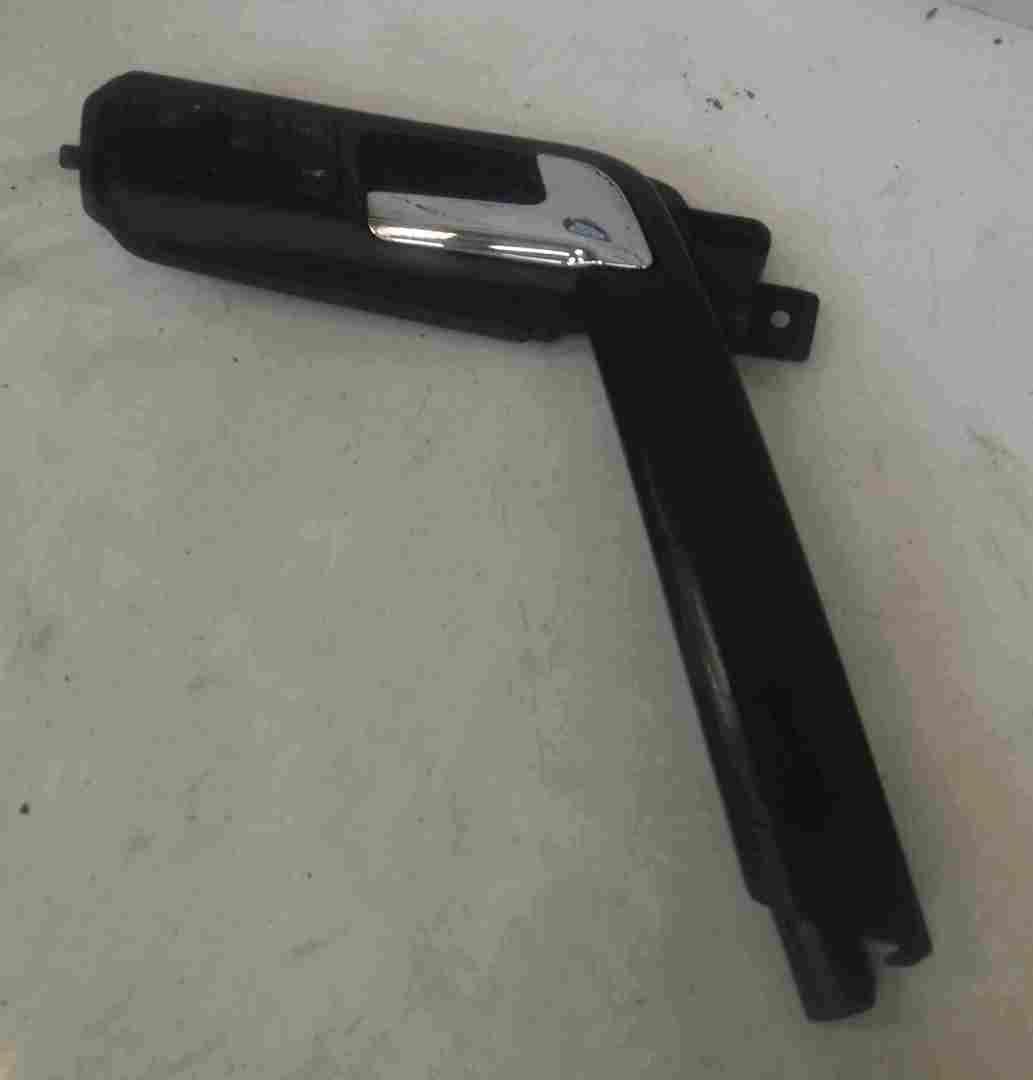 Volkswagen Polo 9N 2003-2006 Drivers OSF Front Interior Handle 3dr Adjuster
