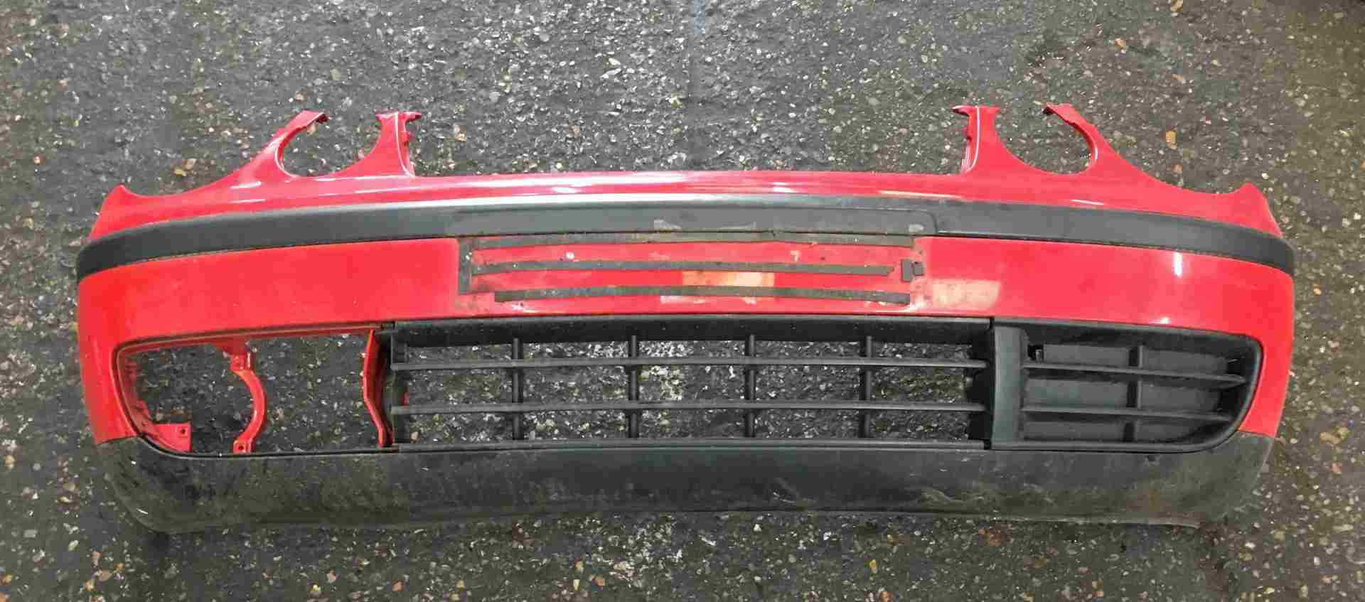 Volkswagen Polo 9N 2003-2006 Front Bumper Red LP3G