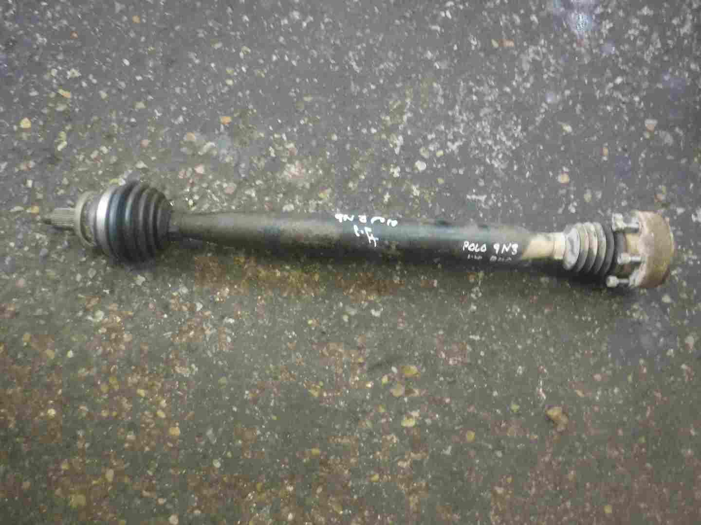 Volkswagen Polo 9N3 2006-2008 1.4 16v Drivers OSF Front Driveshaft BKY