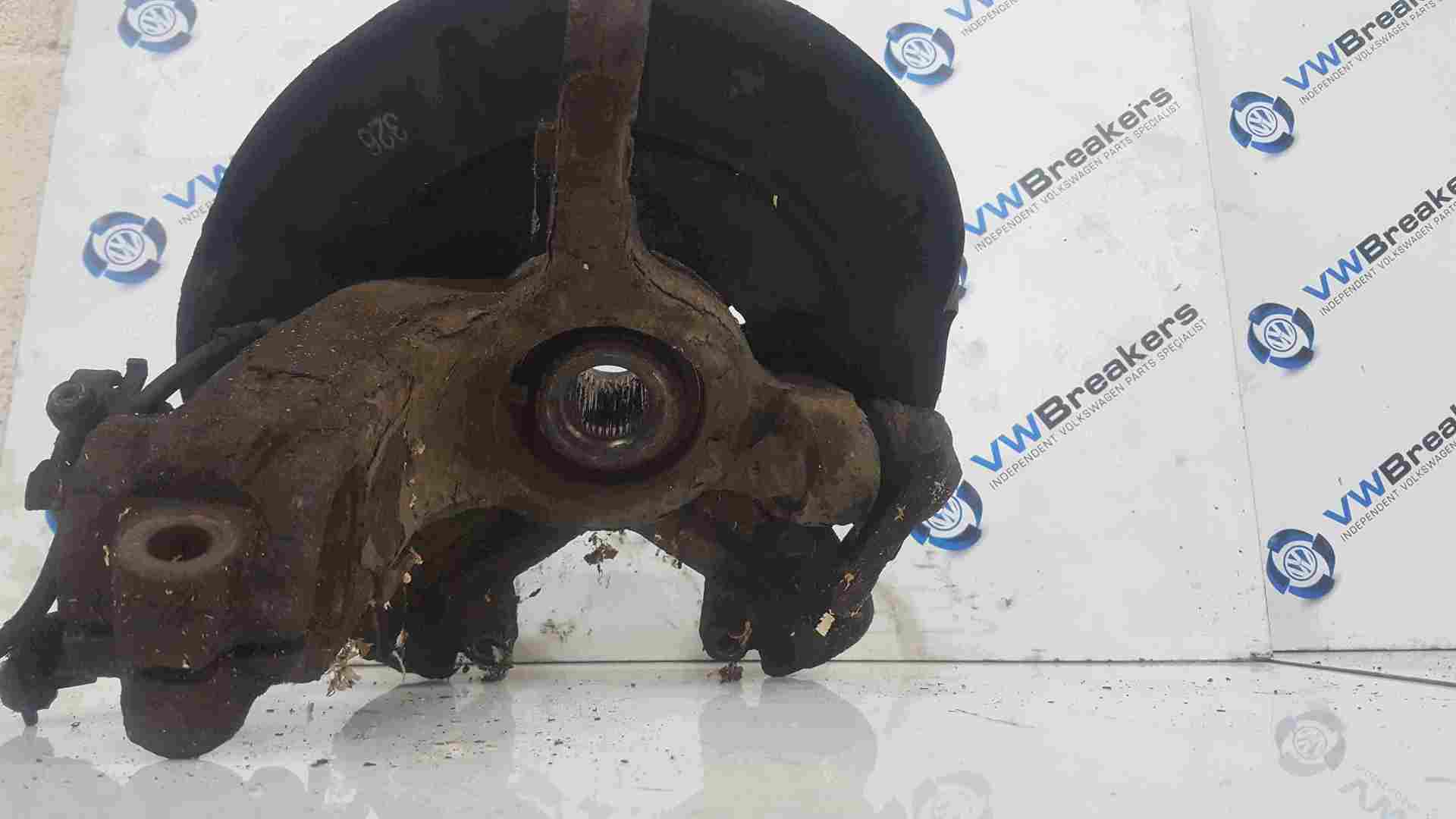 Volkswagen Polo 9N3 2006-2008 1.4 TDi Drivers OSF Front Wheel Hub