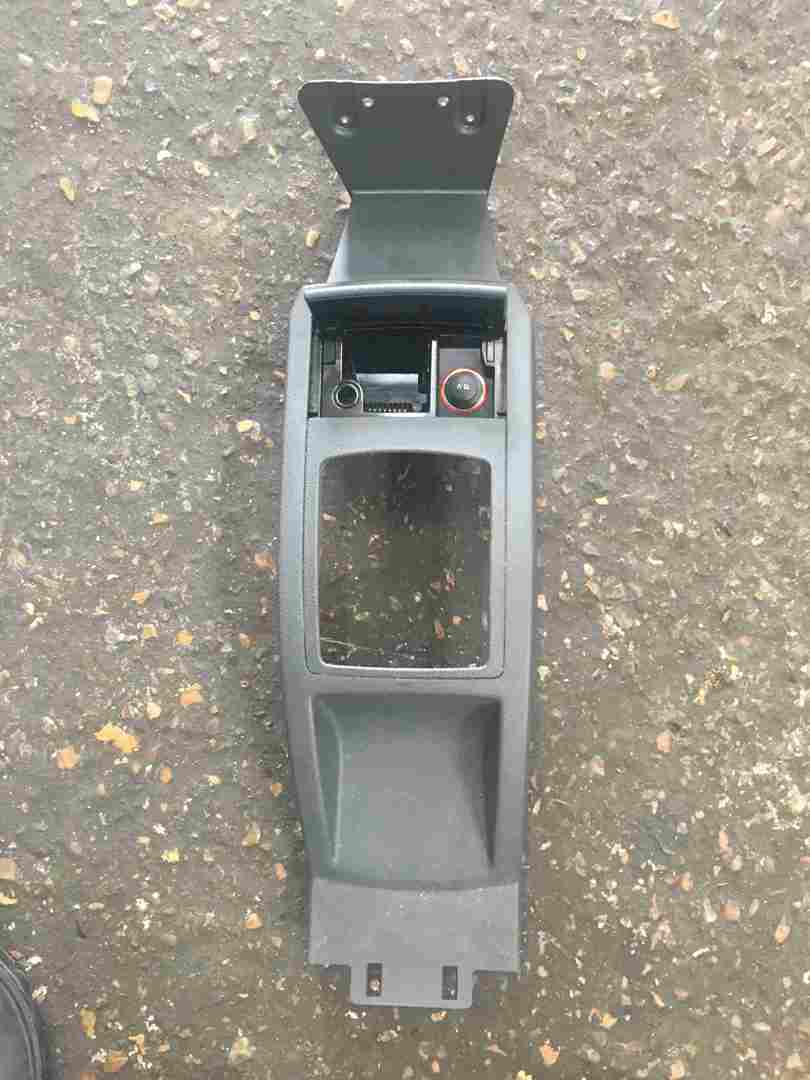 Volkswagen Polo 9N3 2006-2008 Centre Console Surround Ashtray Cigarette Lighter
