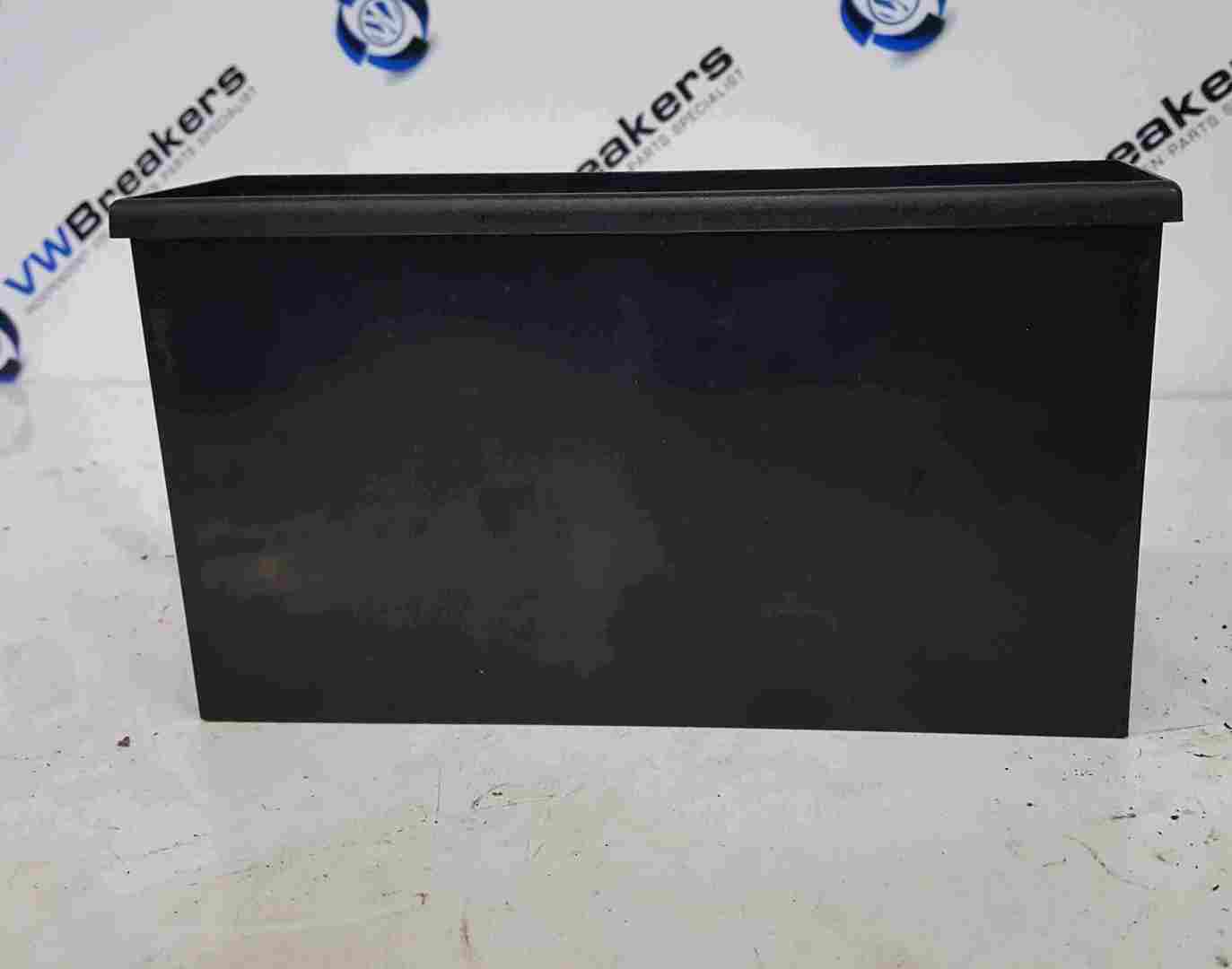 Volkswagen Polo 9N3 2006-2008 Compartment Tray