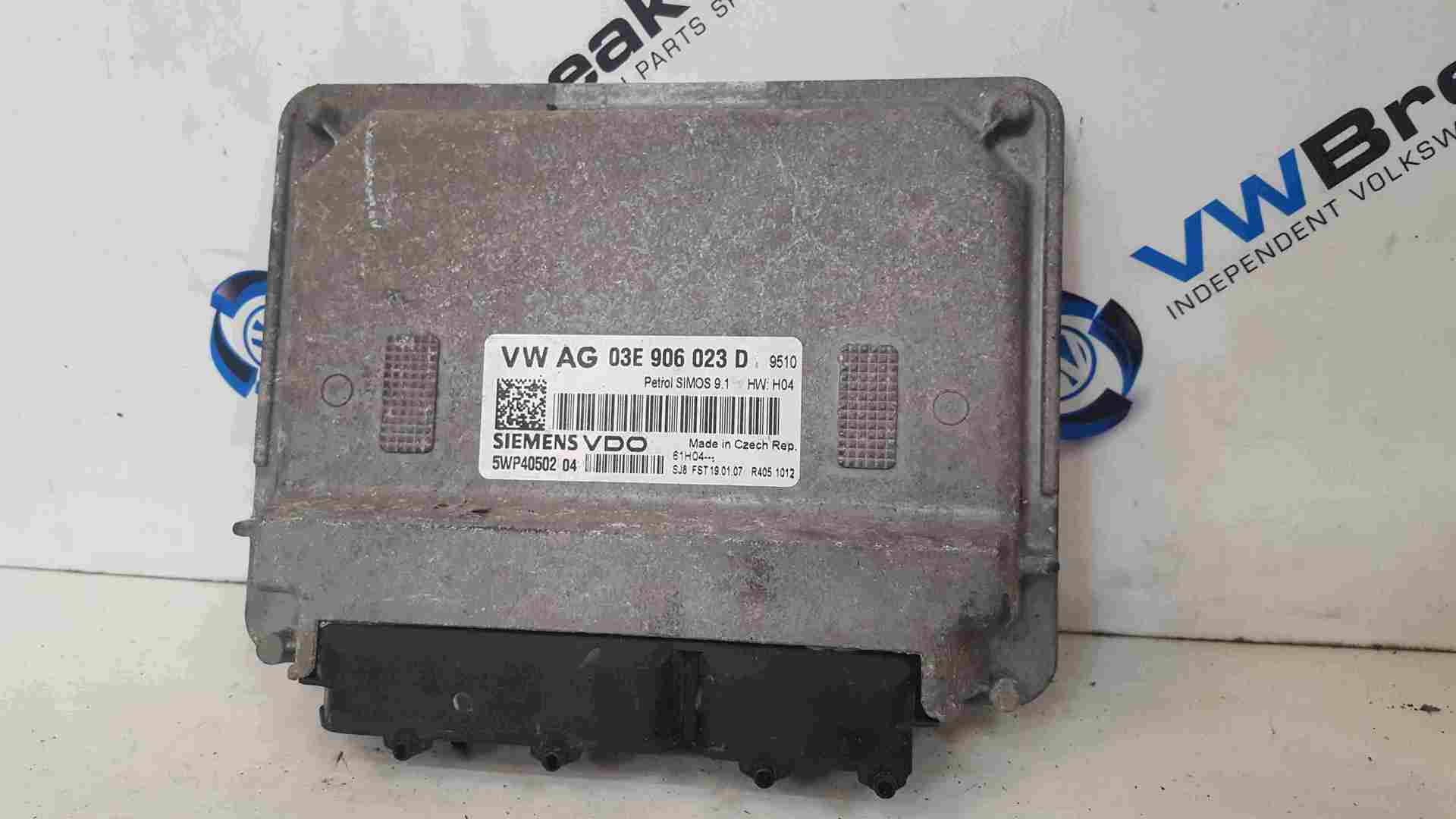 Volkswagen Polo 9N3 2006-2008 Engine Control Unit ECU 03E906023D
