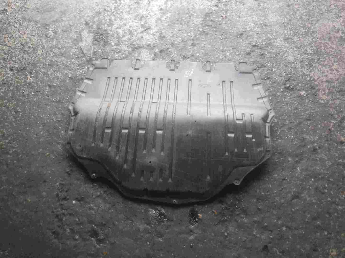 Volkswagen Polo 9N3 2006-2008 Front Engine Undertray Drip Tray 6Q0825237P