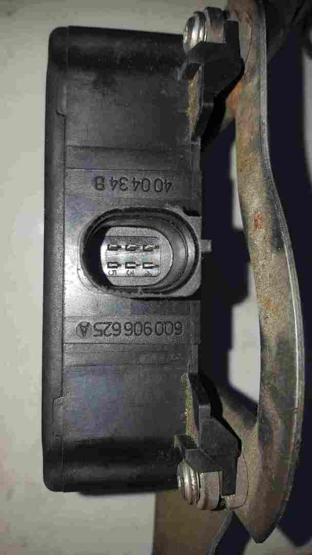 Volkswagen Polo 9N3 2006-2008 Solenoid Vacuum Block Control 6Q0906625A